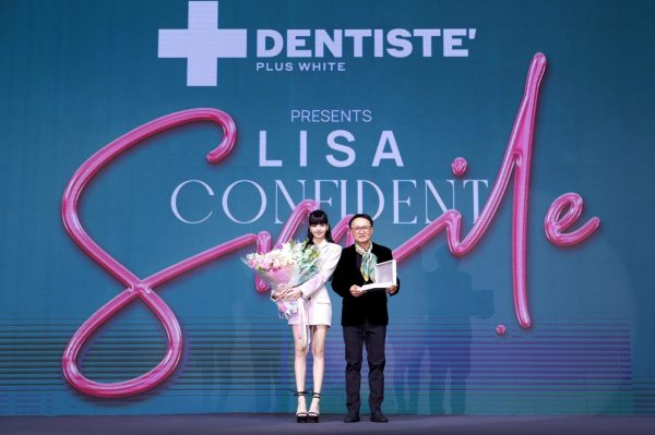 'LISA' Special Greet: "DENTISTE' Presents Confident Smile with LISA", ลิซ่า, 블랙핑크, BLACKPINK, Lisa, Lalisa, ลิซ่า BLACKPINK, 리사, ลลิษา มโนบาล, ลิซ่า ลลิษา มโนบาล, ลิซ่า ลลิษา, Lalisa Manoban, ไอดอลเกาหลี, ไอดอลเกาหลีเชื้อสายไทย, 라리사 마노반