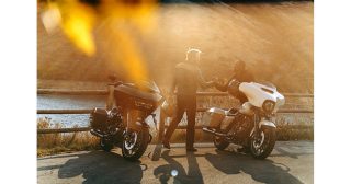 Harley-Davidson-MY23-models_Street-Glide-ST_Road-Glide-ST