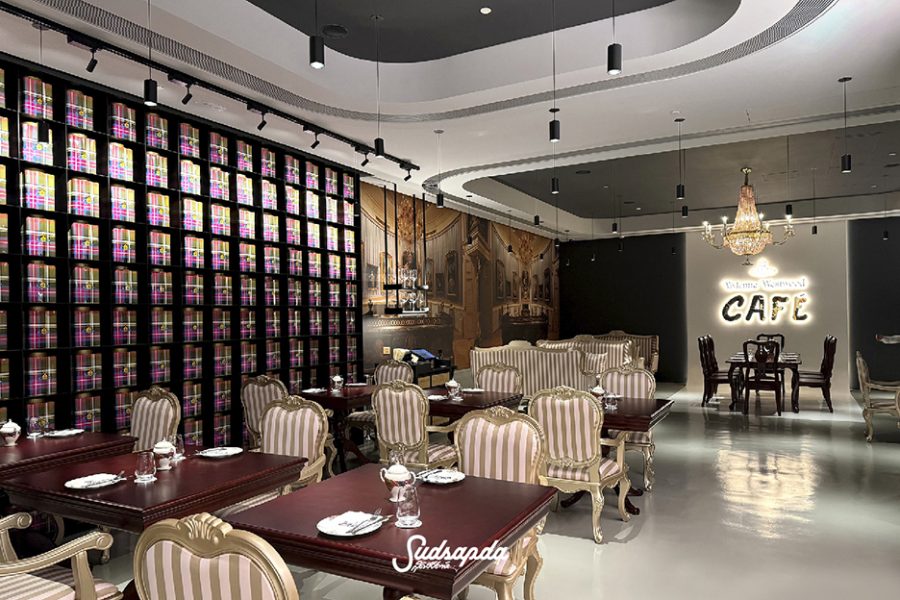 Vivienne Westwood Café - Grand Lisboa Palace Macau