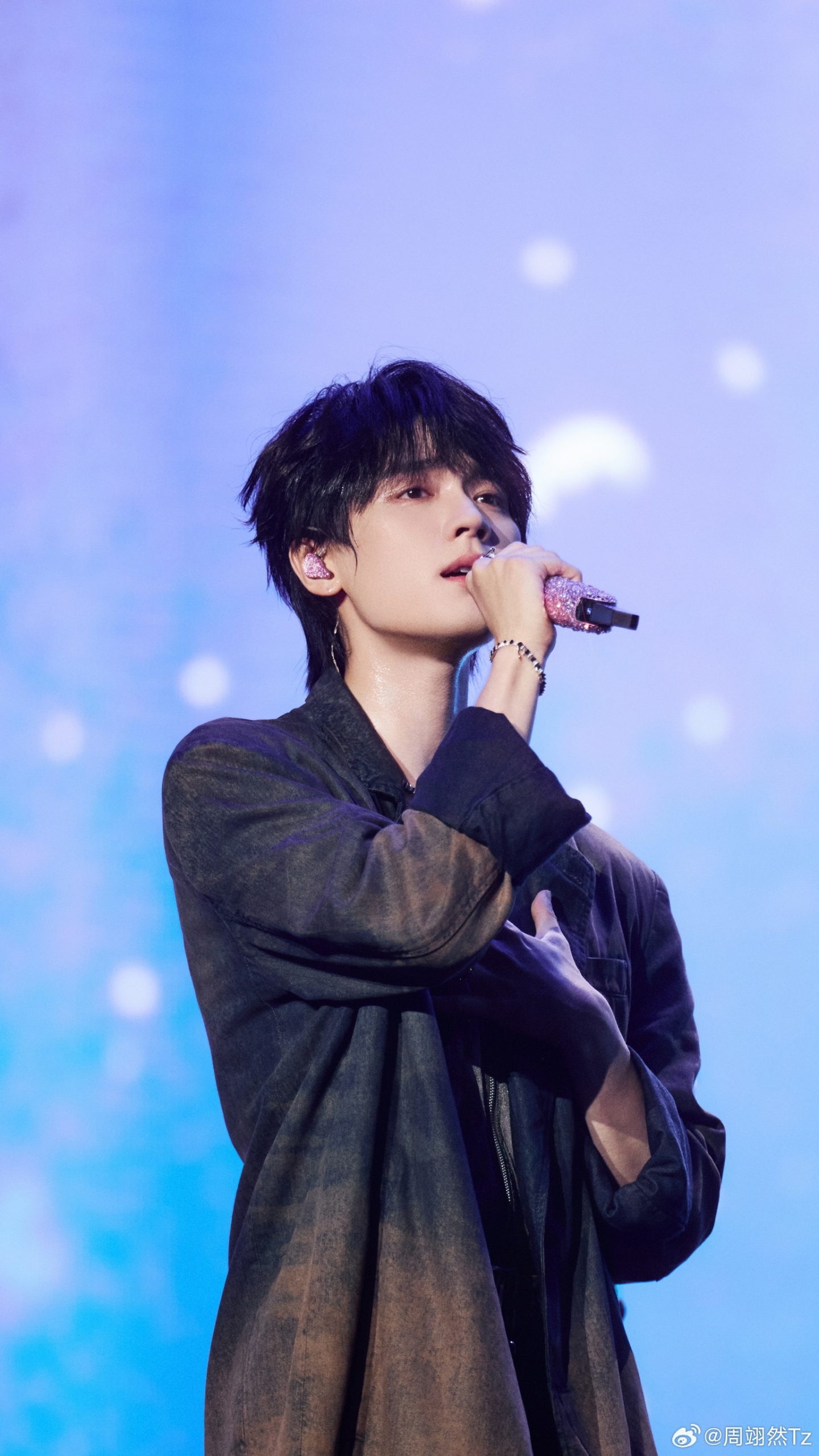 นักแสดงชายจีนโจวอี้หราน - โจวอี้หราน-  โจวอี้หรัน -  Zhou Yiran -  周翊然